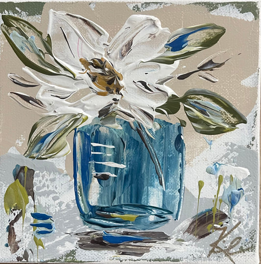 GA White Magnolia Pillow